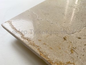 Płytki kamienne polski marmur Crema szczotkowane 30x60x1,2 cm