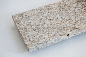 Płytki kamienne granitowe Pedra Vella groszkowane