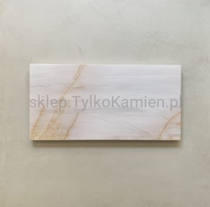 płytki kamienne marmur Glacier White Rose