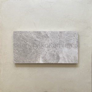 Płytki kamienne szary marmur Nordic Grey  30x60x2 cm polerowane