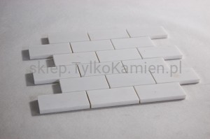 Mozaika marmurowa cegiełki mleczno-biała  30,5 x 30,5 x 1 cm polerowana